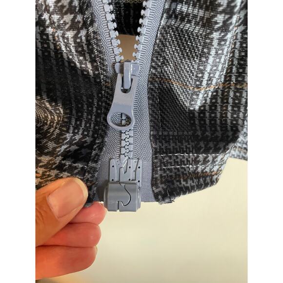 Silverts Adaptive Magnetic zip Active Jacket Velour gray plaid pockets Large - Picture 5 of 10